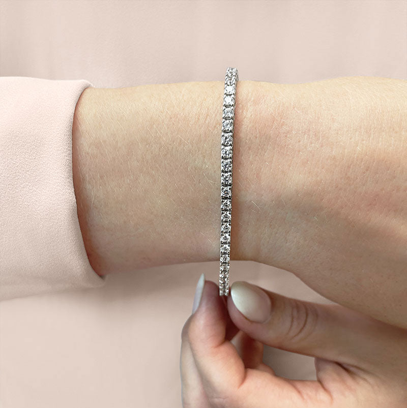 Tennis Bracelet with Round Diamonds, Four Prong