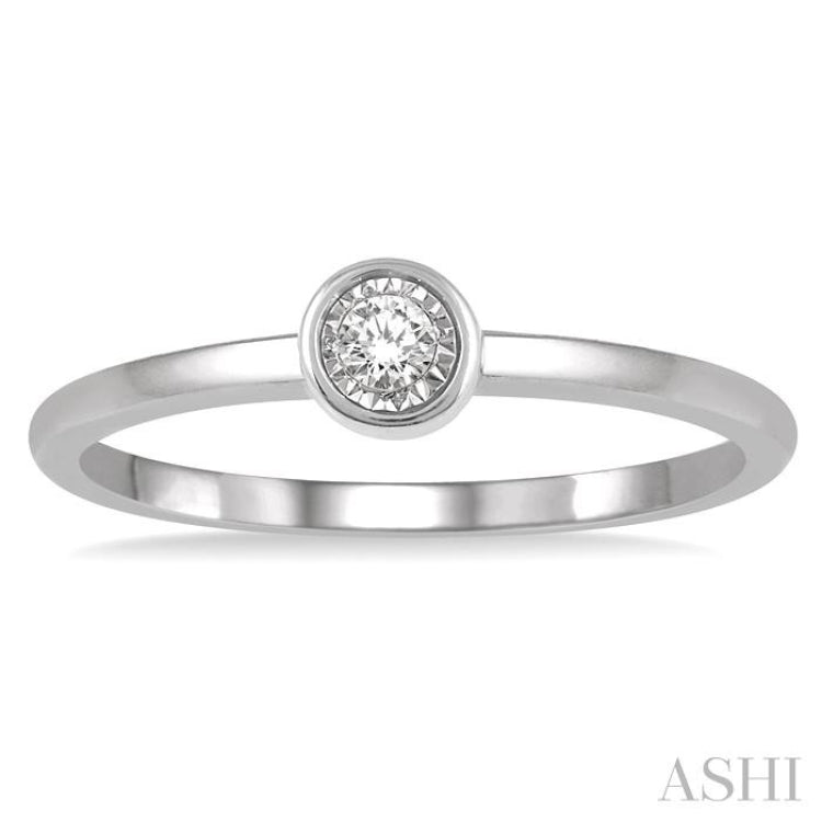 Light Weight Diamond Promise Ring