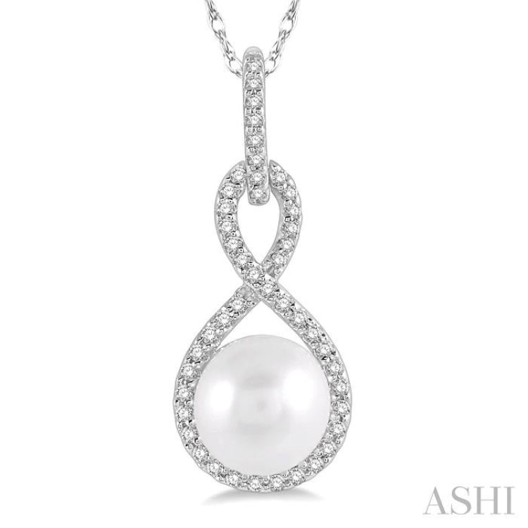 Pearl & Diamond Pendant