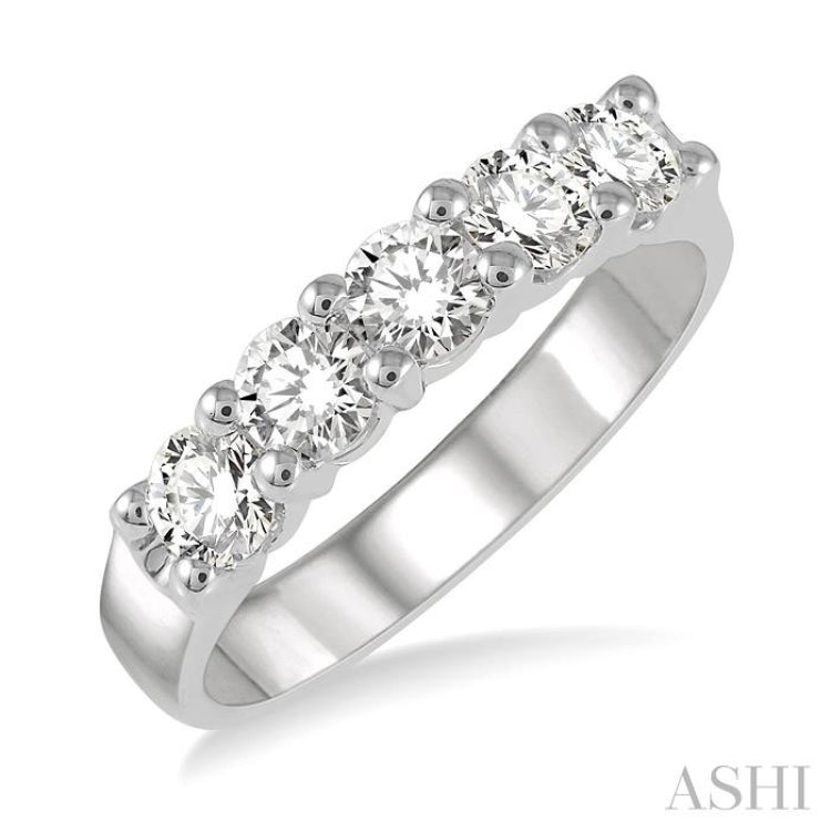 5  Stones Diamond Weeding Band