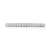 french-pavé-diamond-wedding-band-269017b34