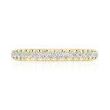 single-row-pavé-wedding-band-ht2672bety