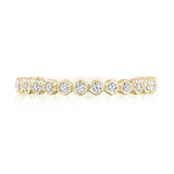 round-bezel-droplet-wedding-band-with-diamond-200-234y