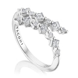 Carré and Round Diamond Ring in 18kt White Gold