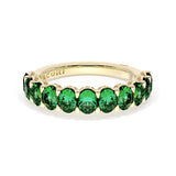 oval-cut-emerald-eternity-band-in-18kt-yellow-gold-417y65em12