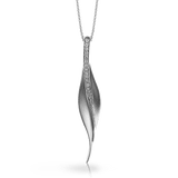 Fallen Leaves Pendant Necklace in 18k Gold with Diamonds