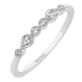 Wedding Band in 18k Gold with Diamonds