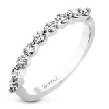 Wedding Band in 18k Gold with Diamonds