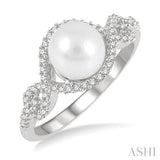 1/5 ctw Twisted Open Lattice 7MM Pearl and Round Cut Diamond Ring in 10K White Gold