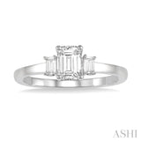 Light Weight Diamond Engagement Ring