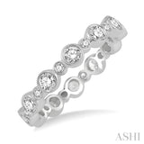 1 ctw Circular Mount Round Cut Diamond Eternity Wedding Band in 14K White Gold