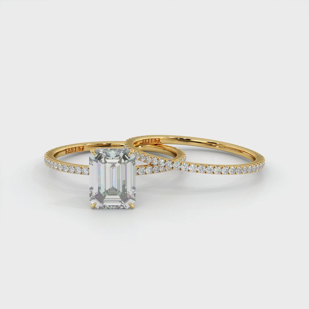 Solitaire Emerald Diamond Engagement Ring Set